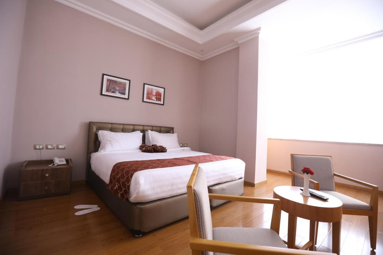 New Day Hotel Αντίς Αμπέμπα Εξωτερικό φωτογραφία